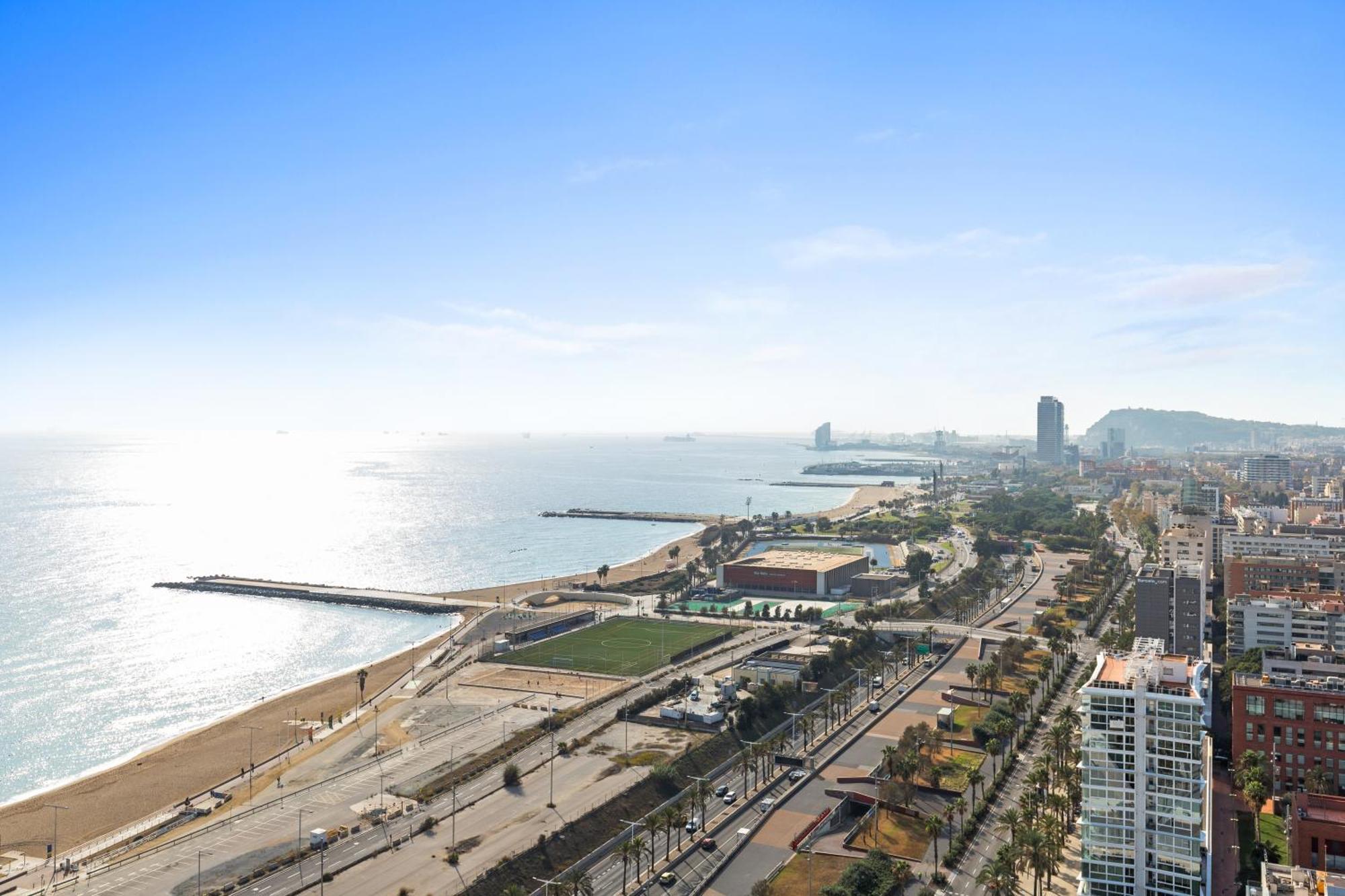 Penthouse With The Views! Appartement