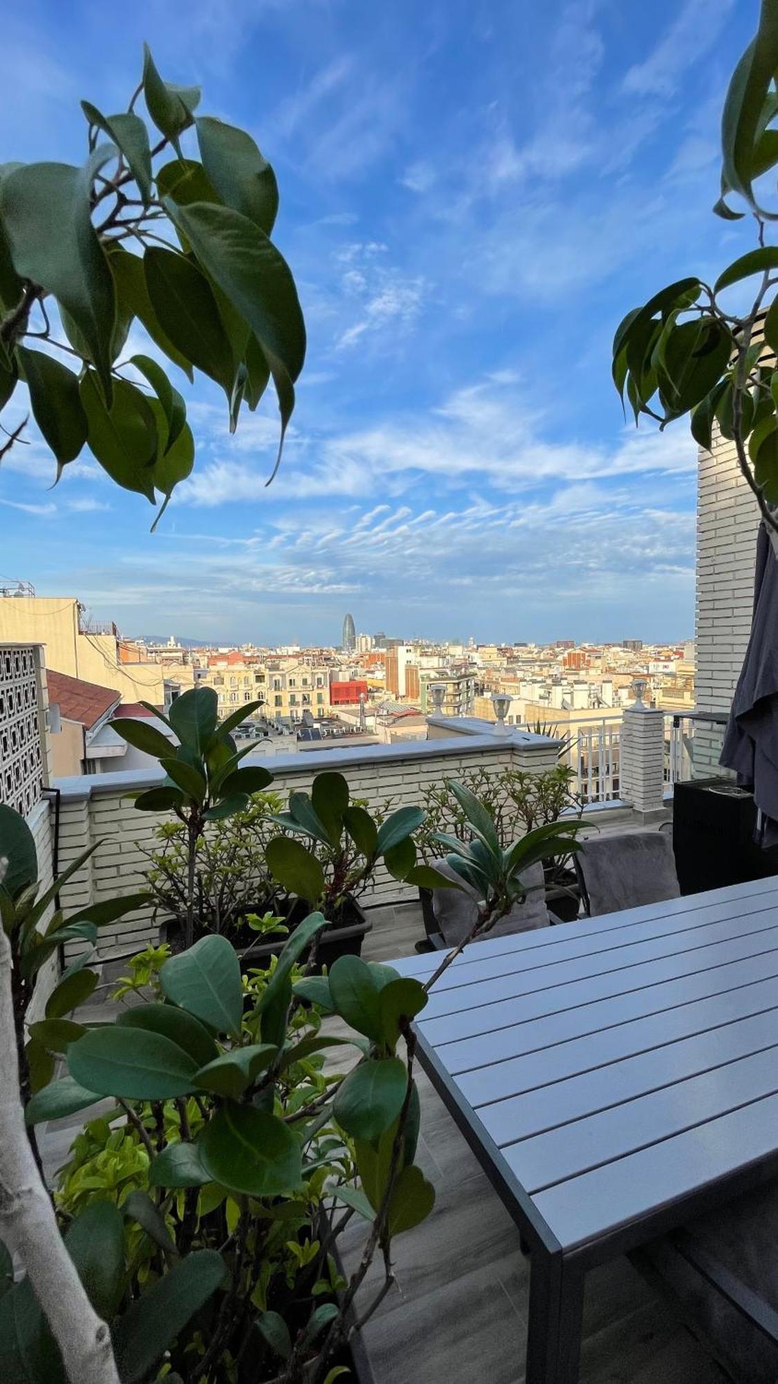 Apartment Spacious Penthouse With Big Private Terrace & View Barcelona