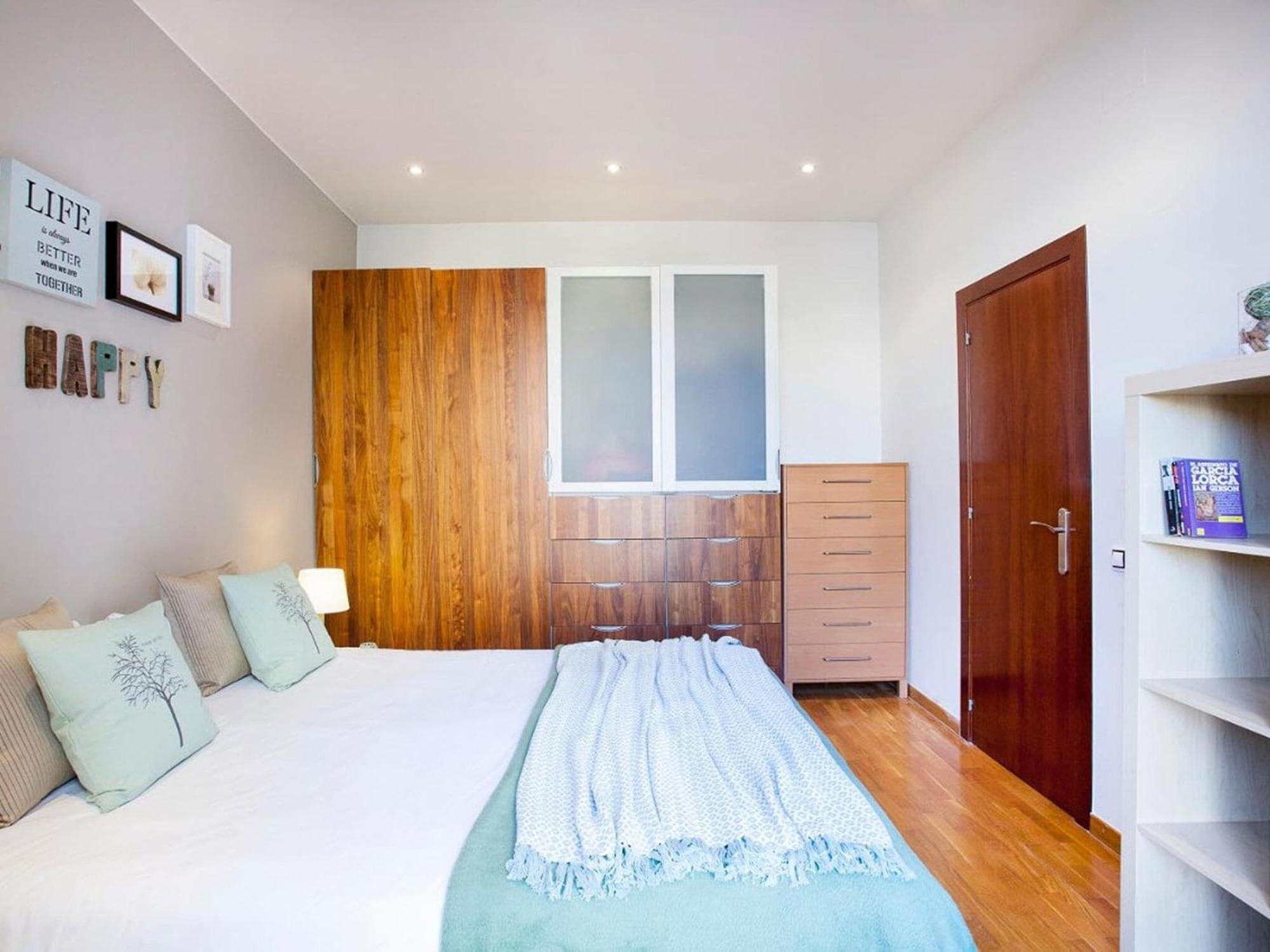 Apartment Lovely In
