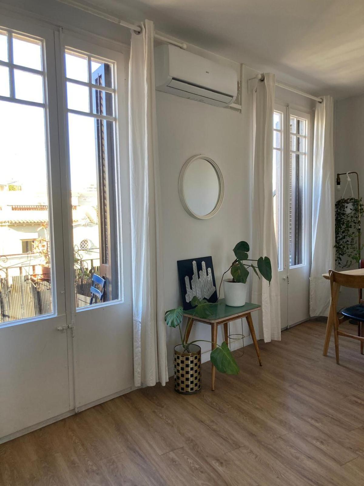 Soleado Piso En Poblenou * Barcelona