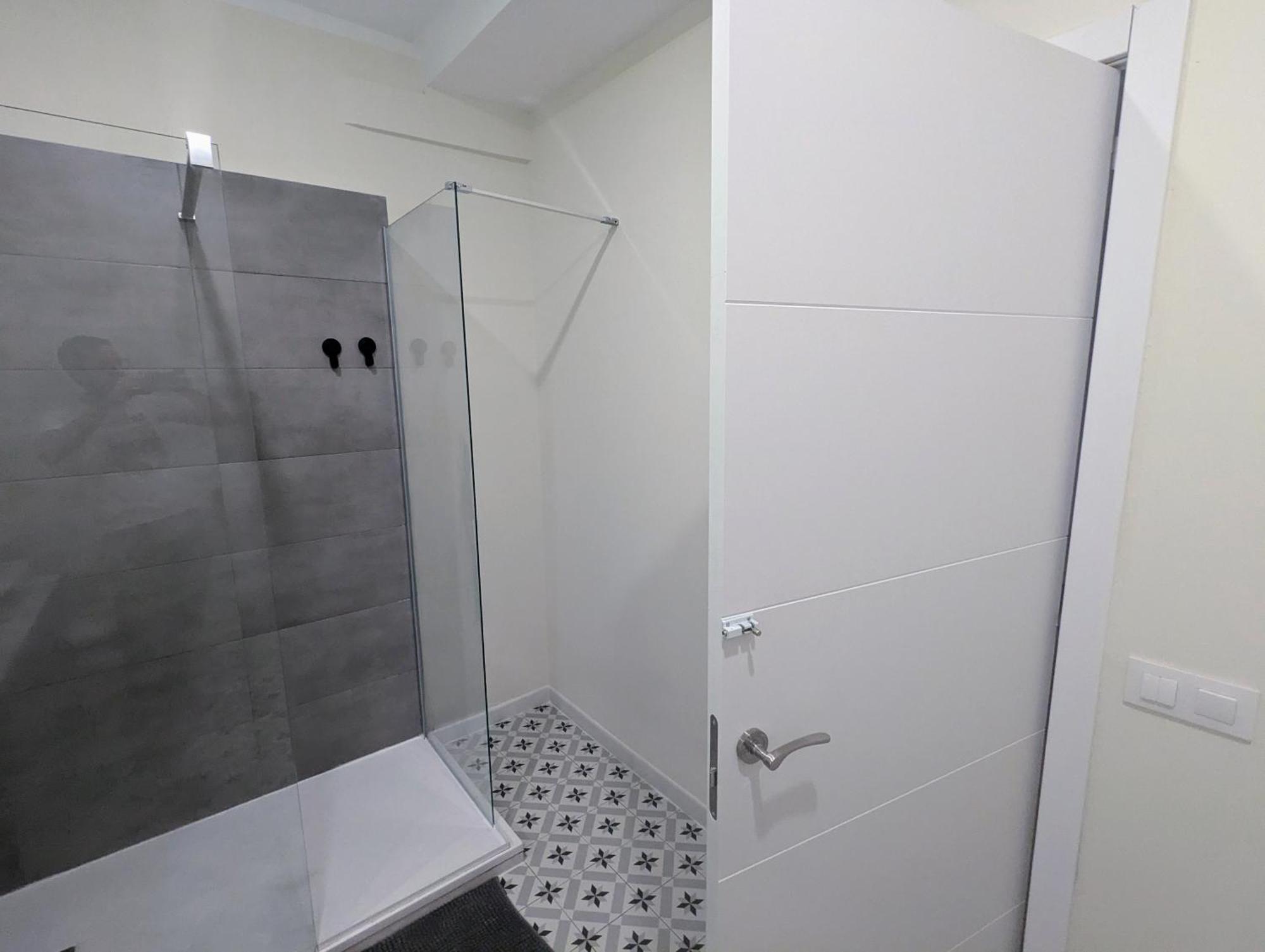 Apartment Gracia Parkside Flat - Only For Of Than 32 Nights