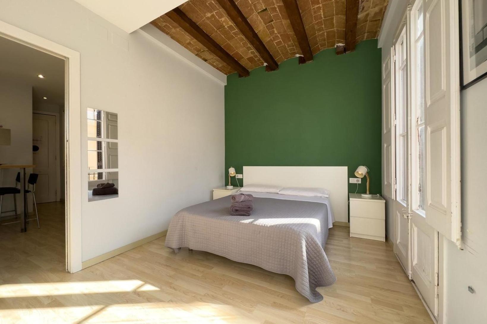 Fuer 3 Personen Ca 40 Qm In Barcelona-gracia, Costa Brava Costa Del Maresme Apartment Barcelona