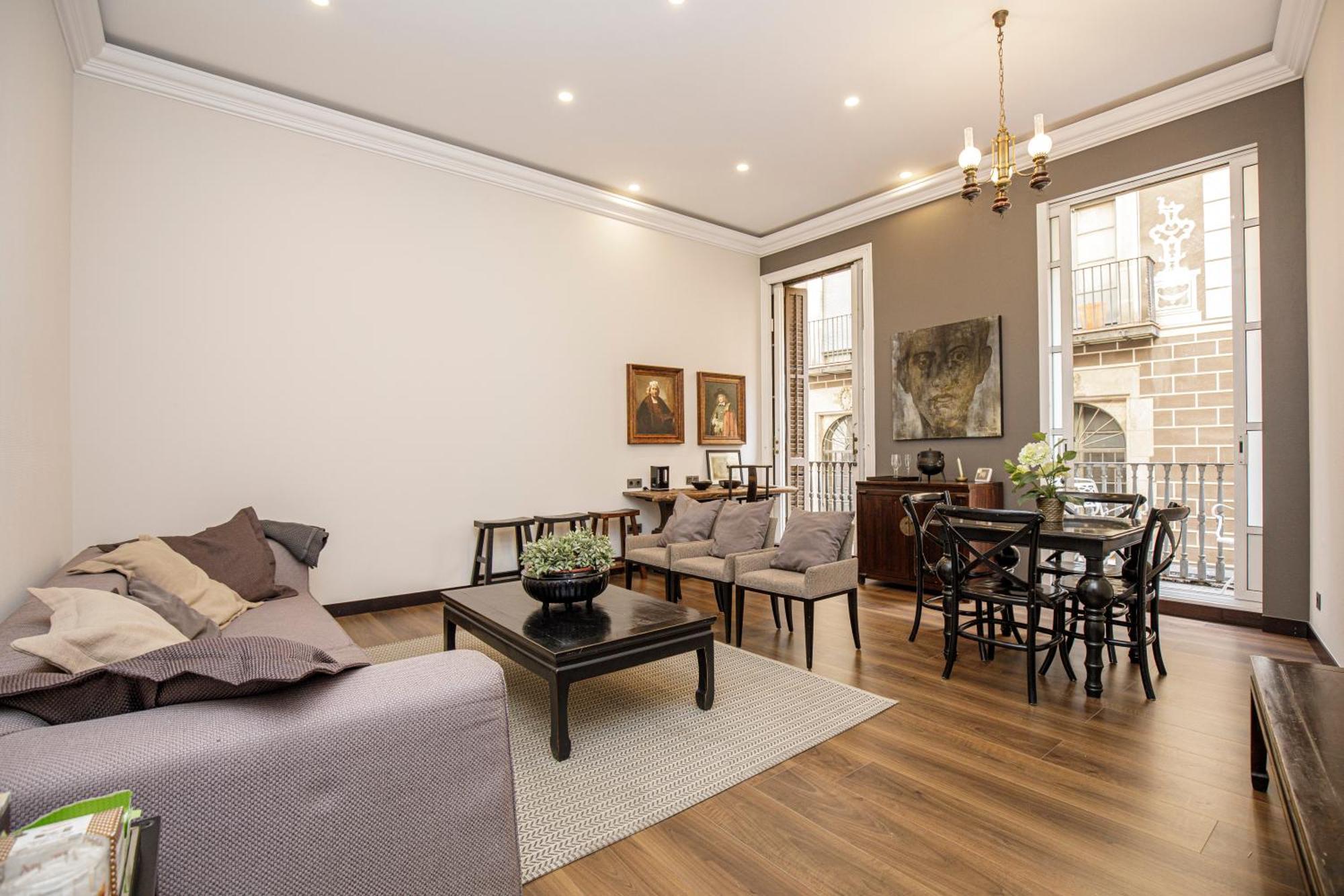 Apartment Beautiful Trendy Spacious Very Location Barcelona