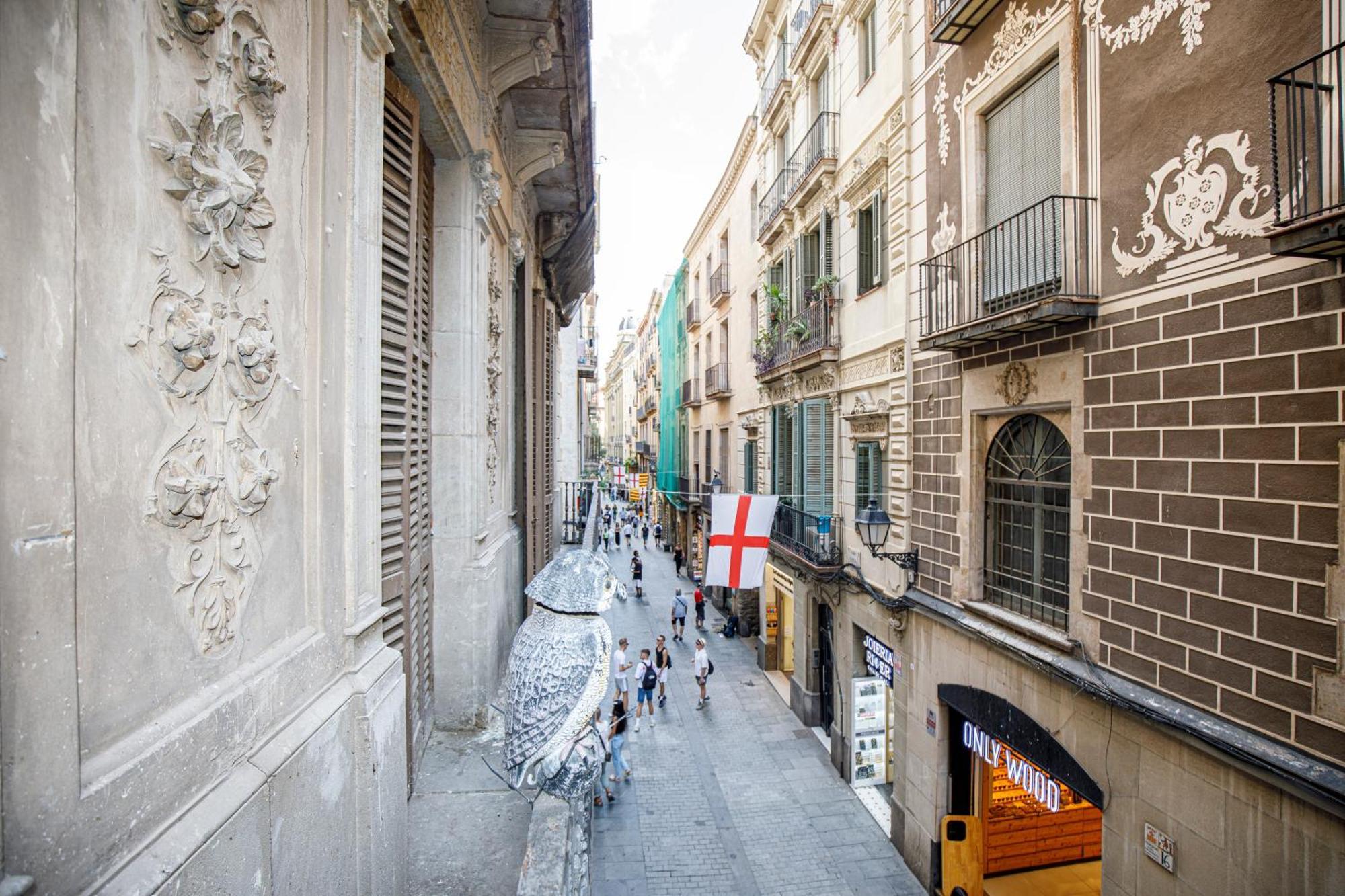 Apartment Beautiful Trendy Spacious Very Location Barcelona