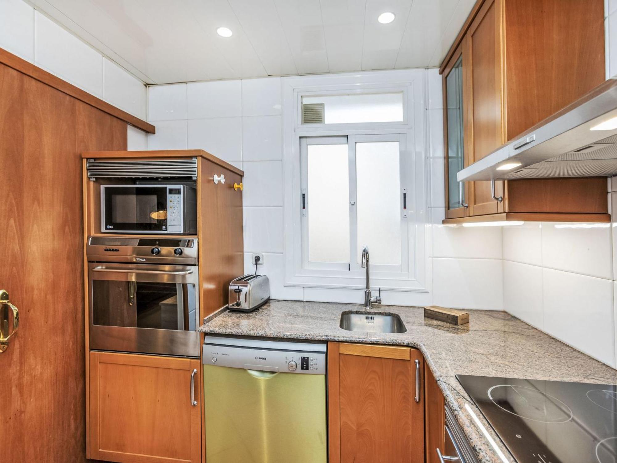 Apartment Eixample Dret Arago Roger De Lluria By Interhome