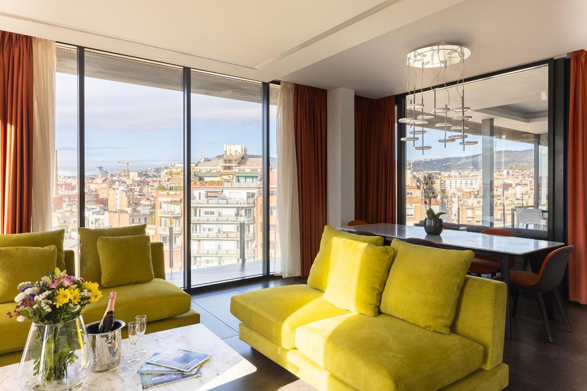 Cosmo Sants Apartment Barcelona