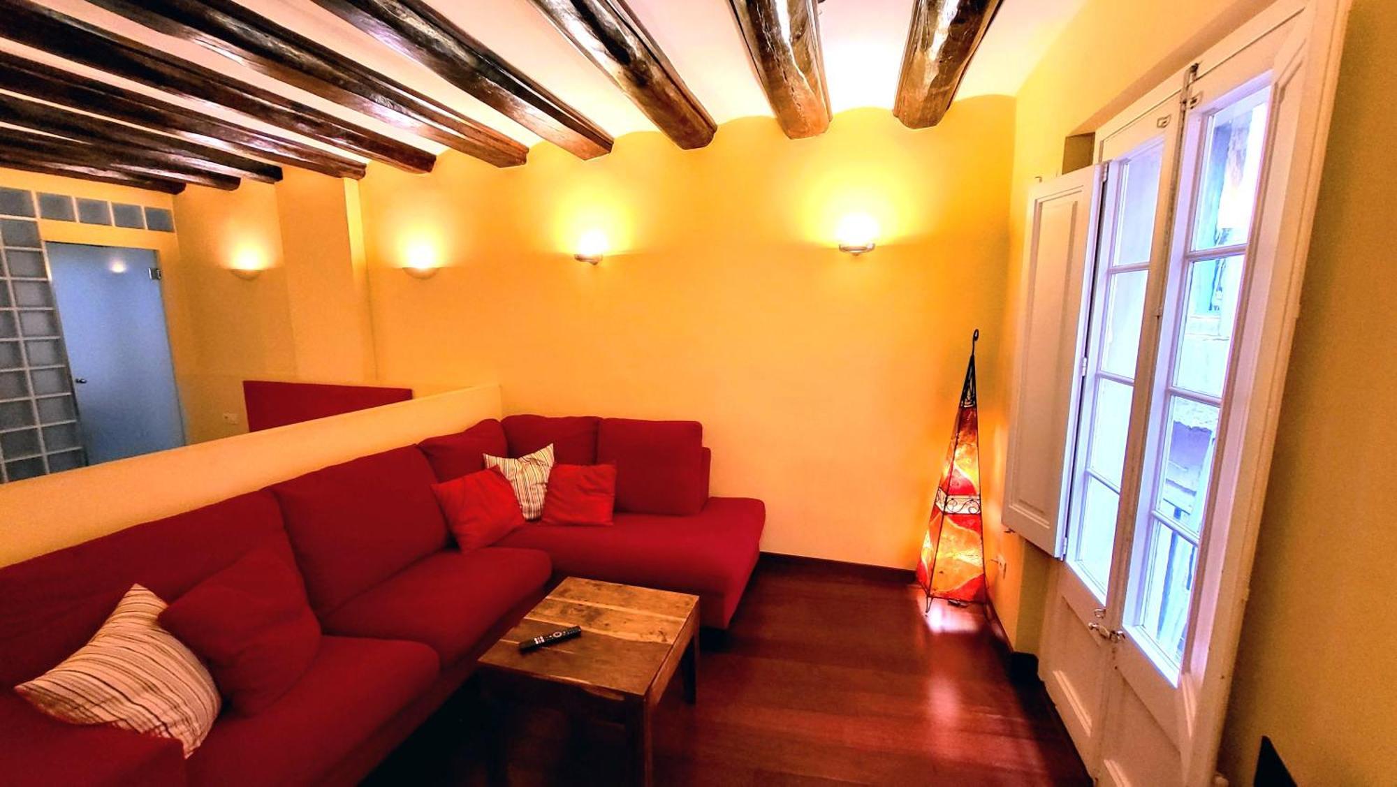 Apartamento Ramblas Plaza Catalunya -wi-fi 300 Mbps