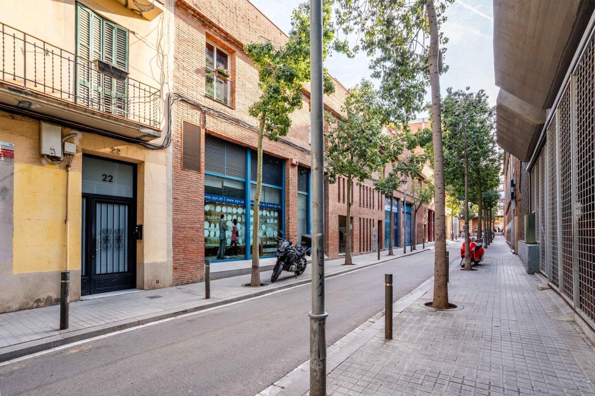Sagrada Familia- Emblematic And Charming Catalan Appartement