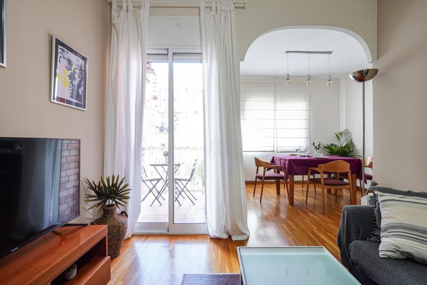 Apartment Cozy Flat In Poble Sec Barcelona