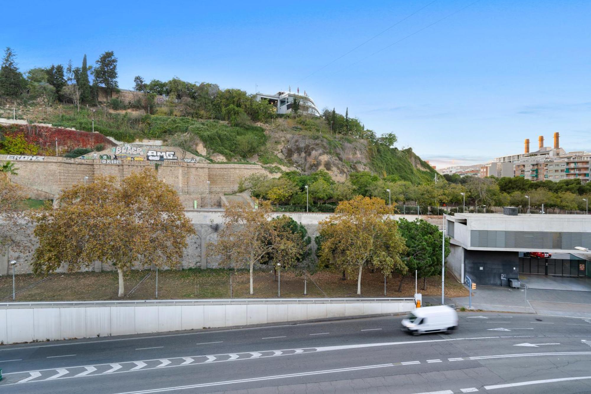 Apartamento Bright Ferry Terminal & Ramblas Barcelona