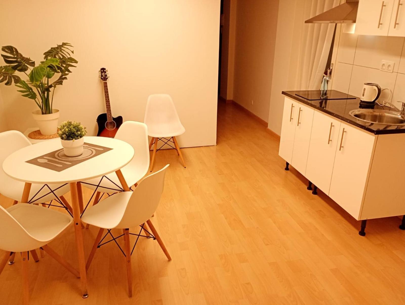 Double Private Center Aragon Street Gasthof
