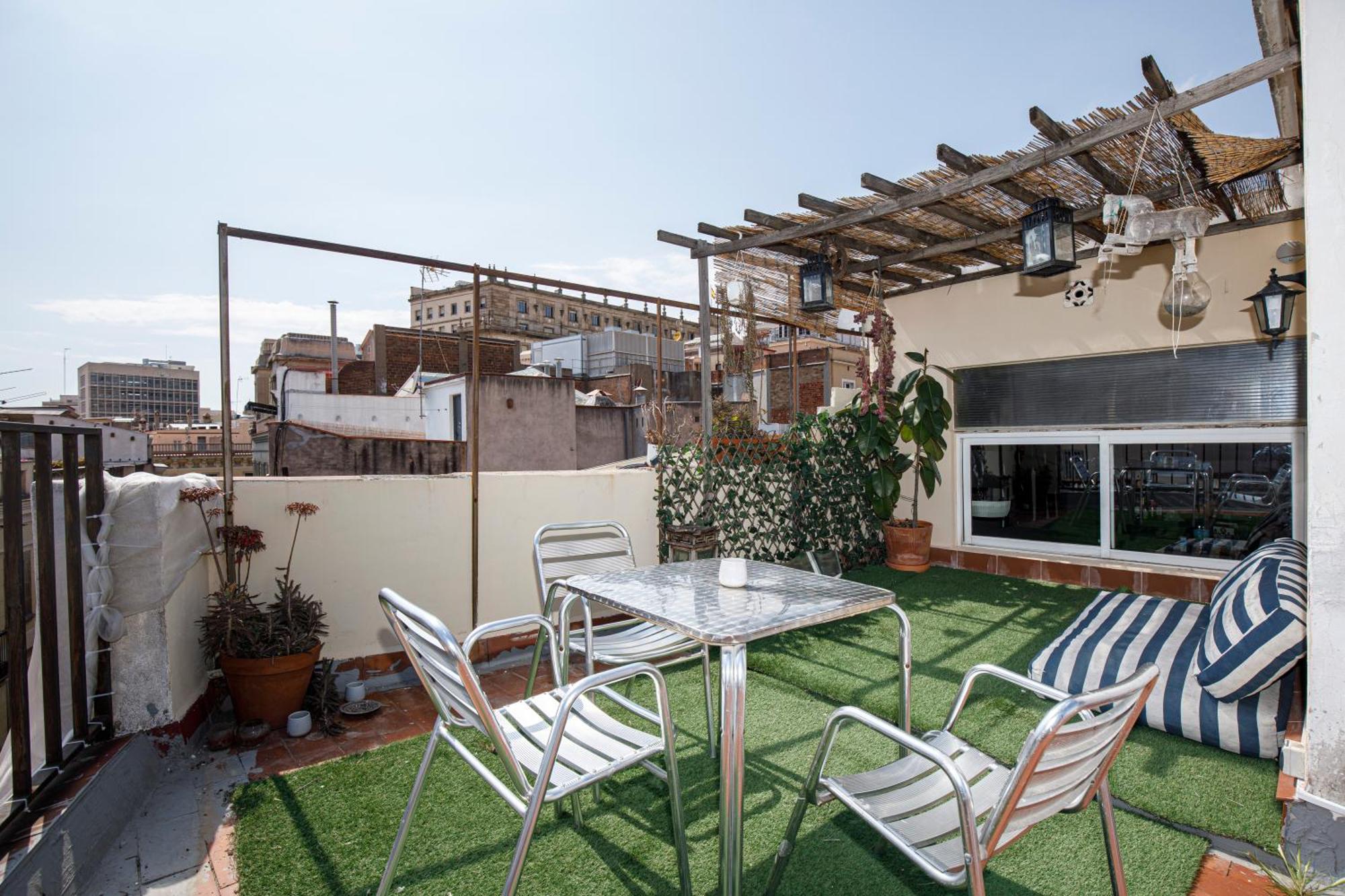 Luminous Floor With Terrace Apartment Barcelona