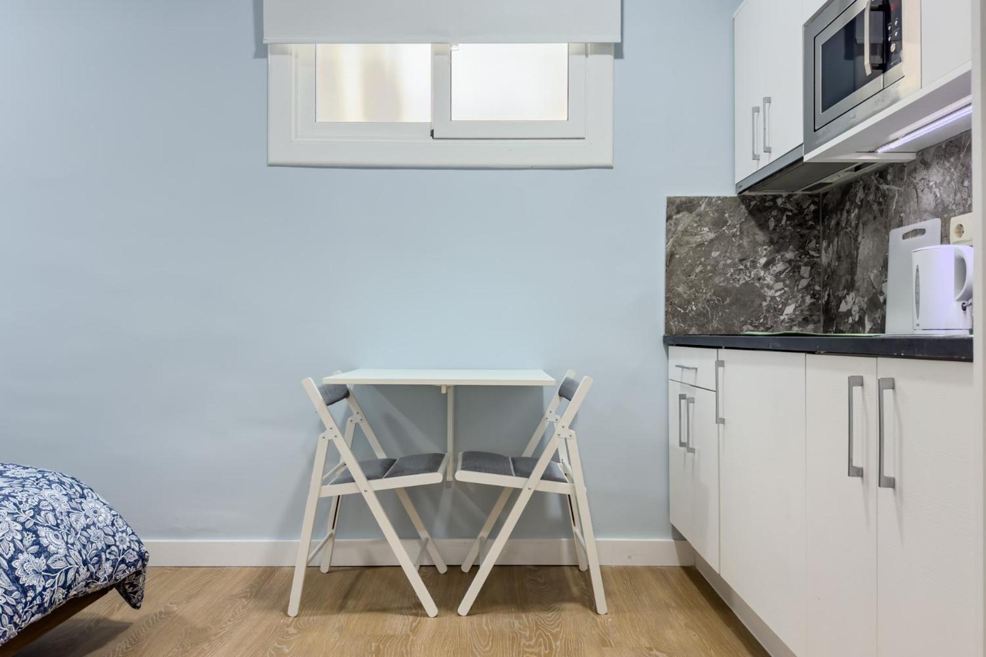 7 Nou De La Rambla Apartment