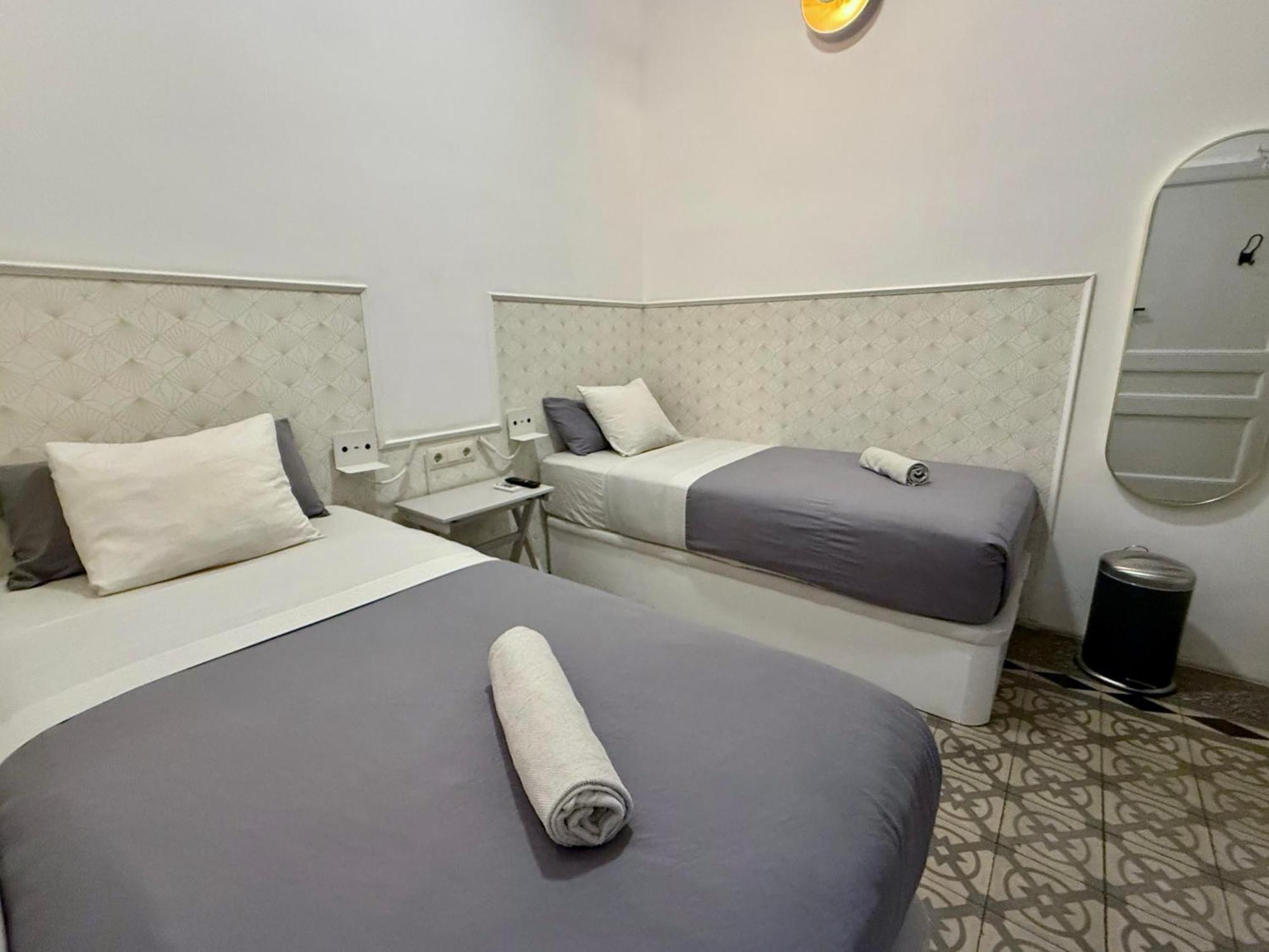 Fabrizzio's Petit Albergue