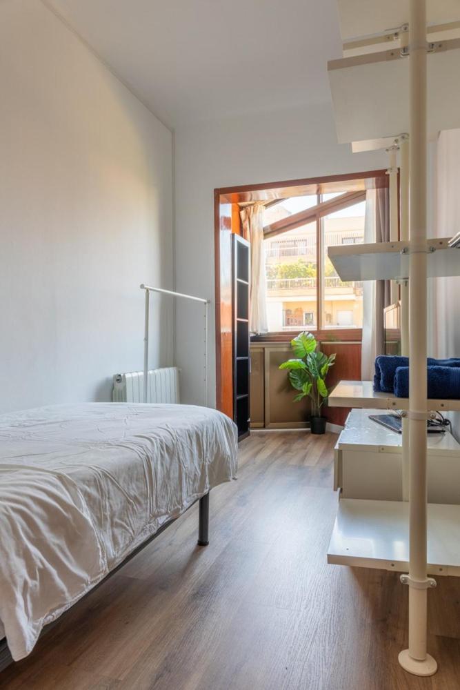 Apartment Sagrada Familia Views, Big And Bright *
