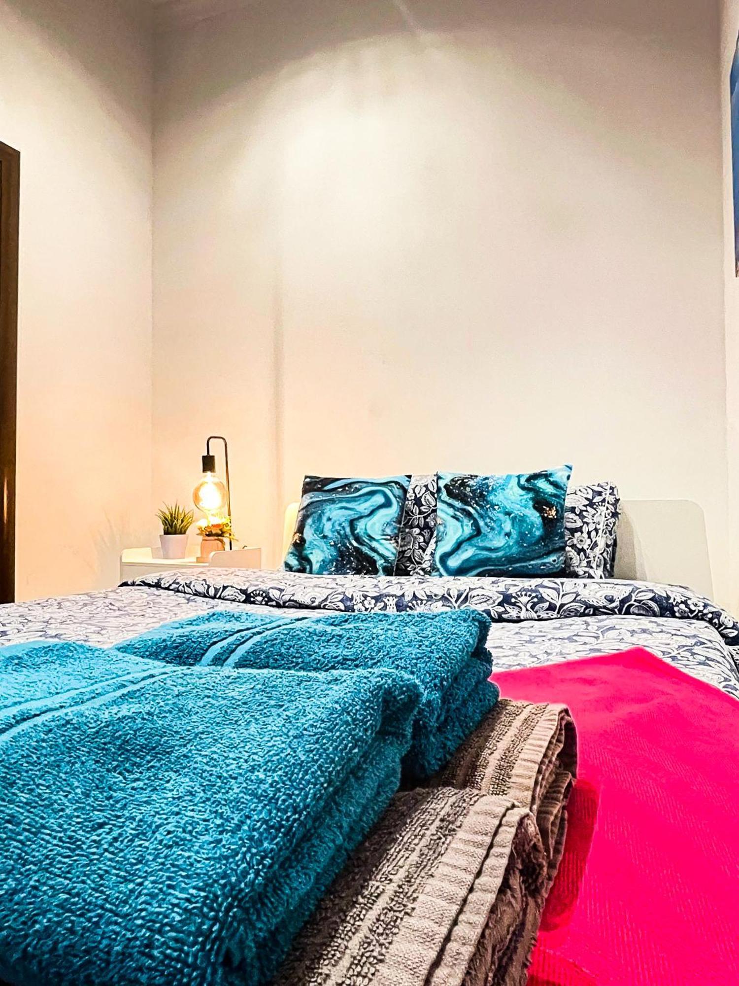 Rambla Comfort Hostel *