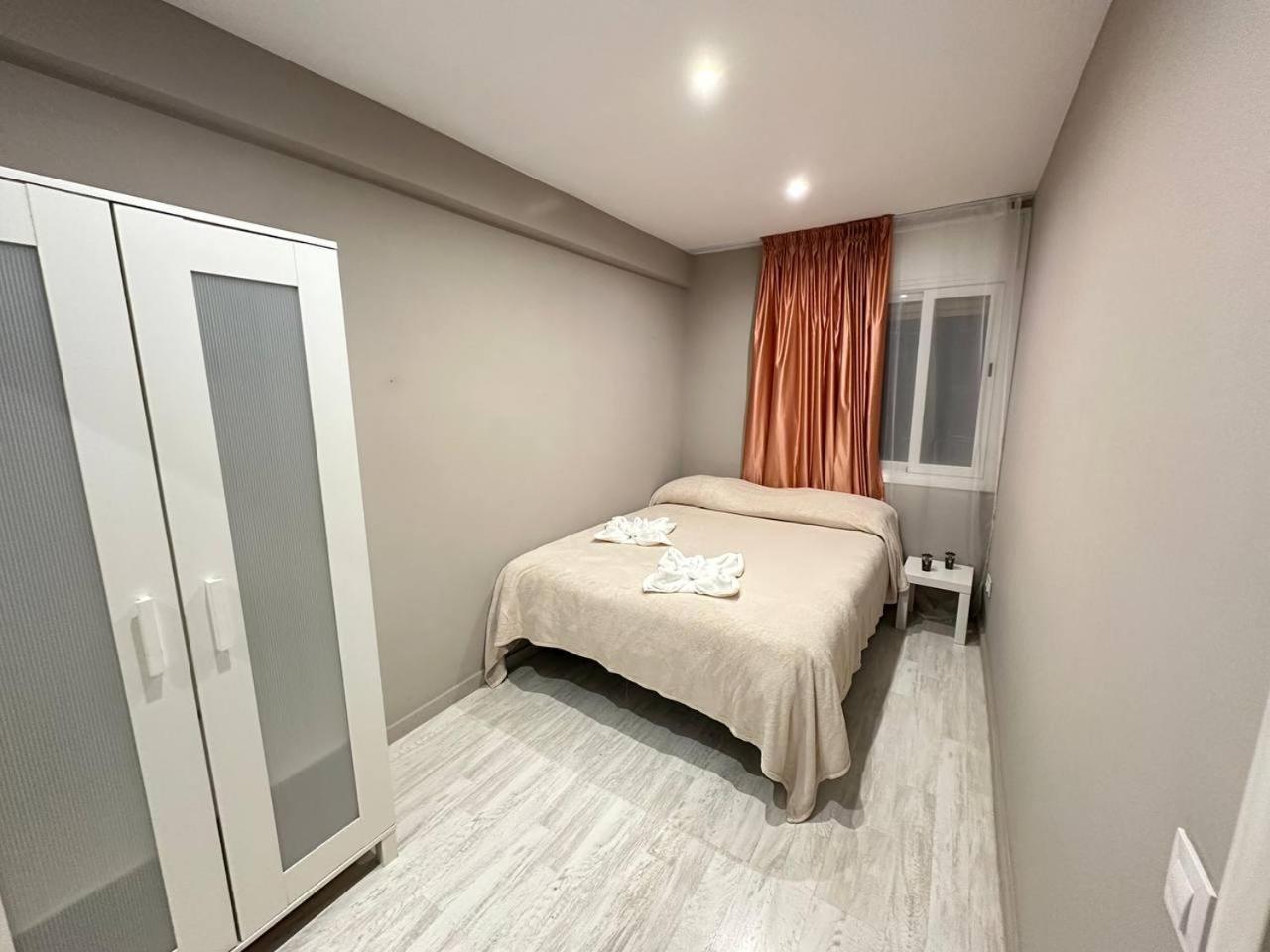 Plaza Serra Bed & Breakfast