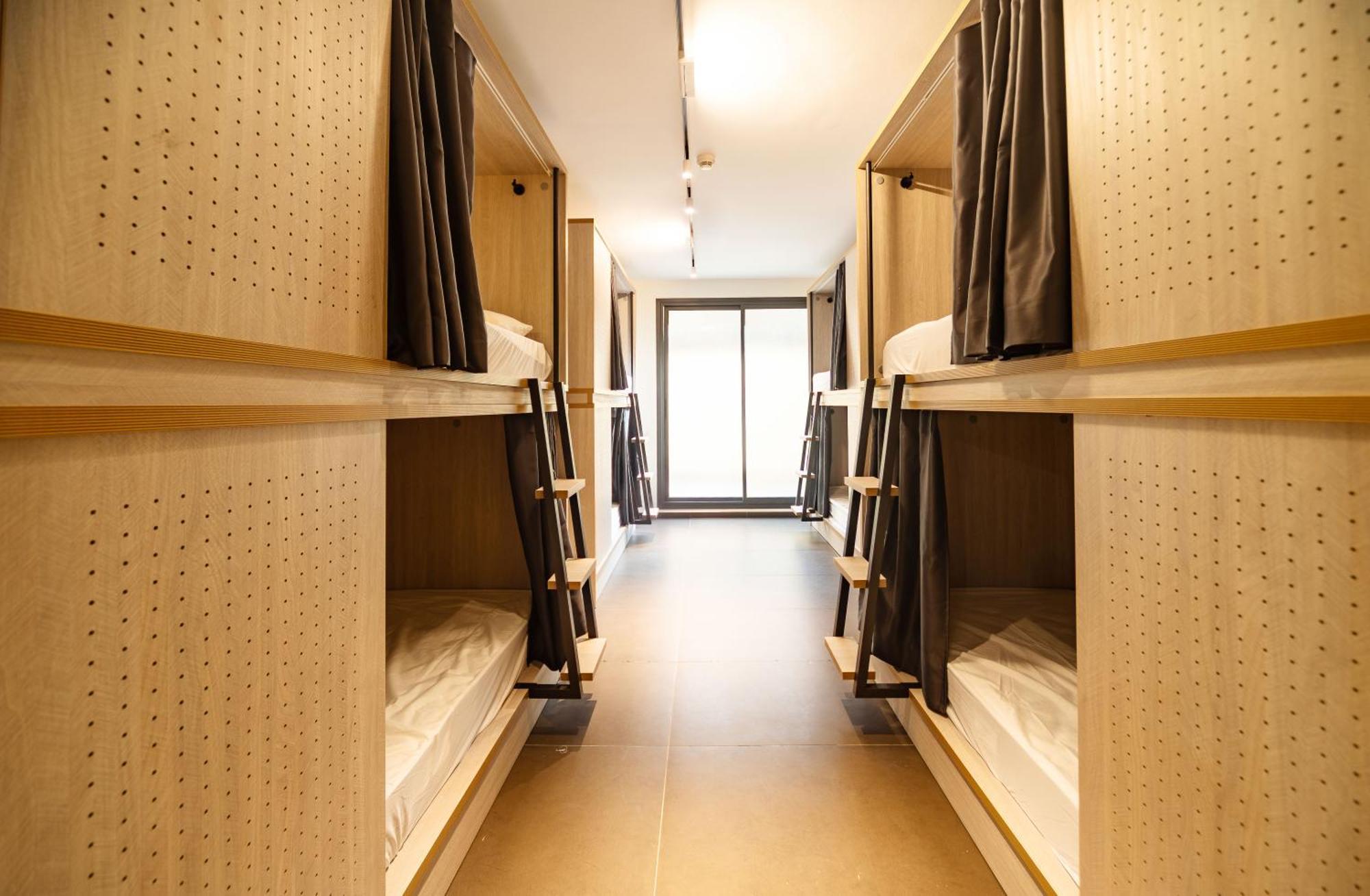 Hostel Gg *