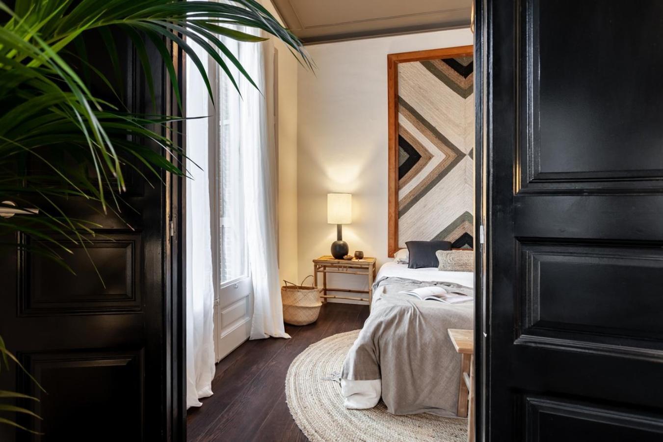 Apartment Depok - 2 Bedrooms And Balcony In Eixample Dreta *