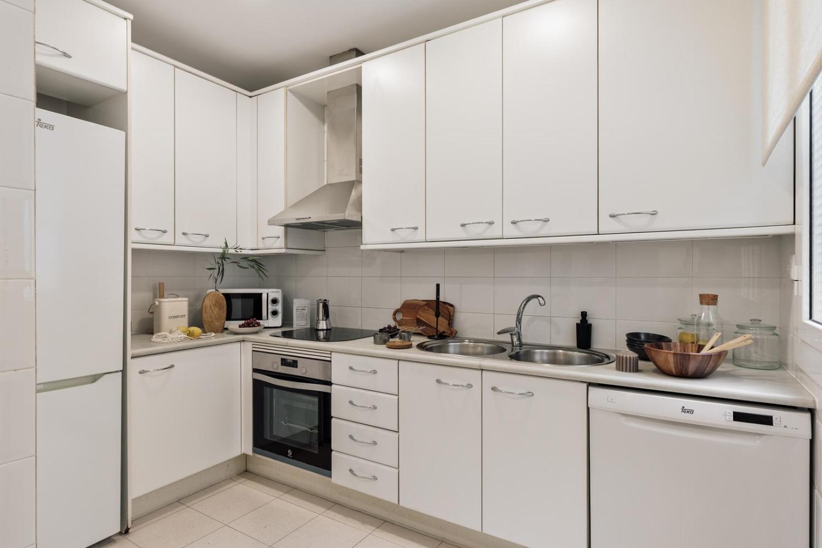 Nicoya - 3 Bedrooms And Balcony In Eixample Dreta Barcelona