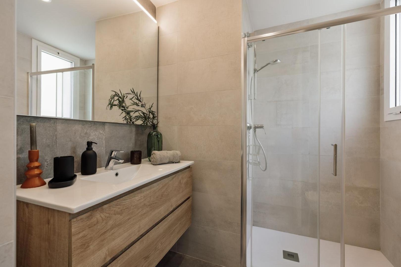 Apartment Arenal - 3 Bedrooms And Terrace In Sarria Barcelona
