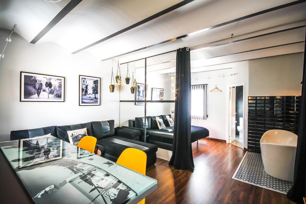 L'appartement, Luxury Appartement *