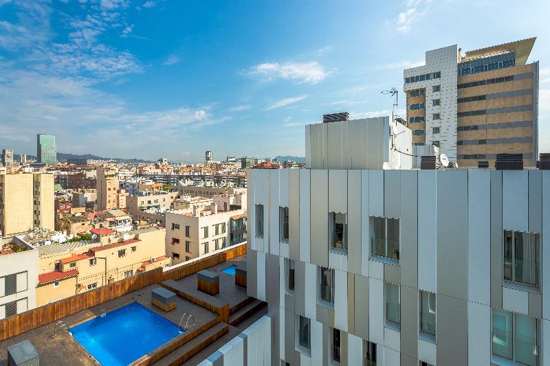 Around Mistral Pool Apartment Barcelona