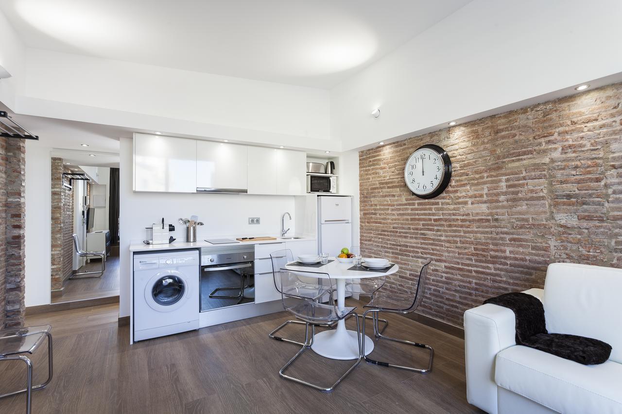 Ab Paral-Lel Spacious Apartments