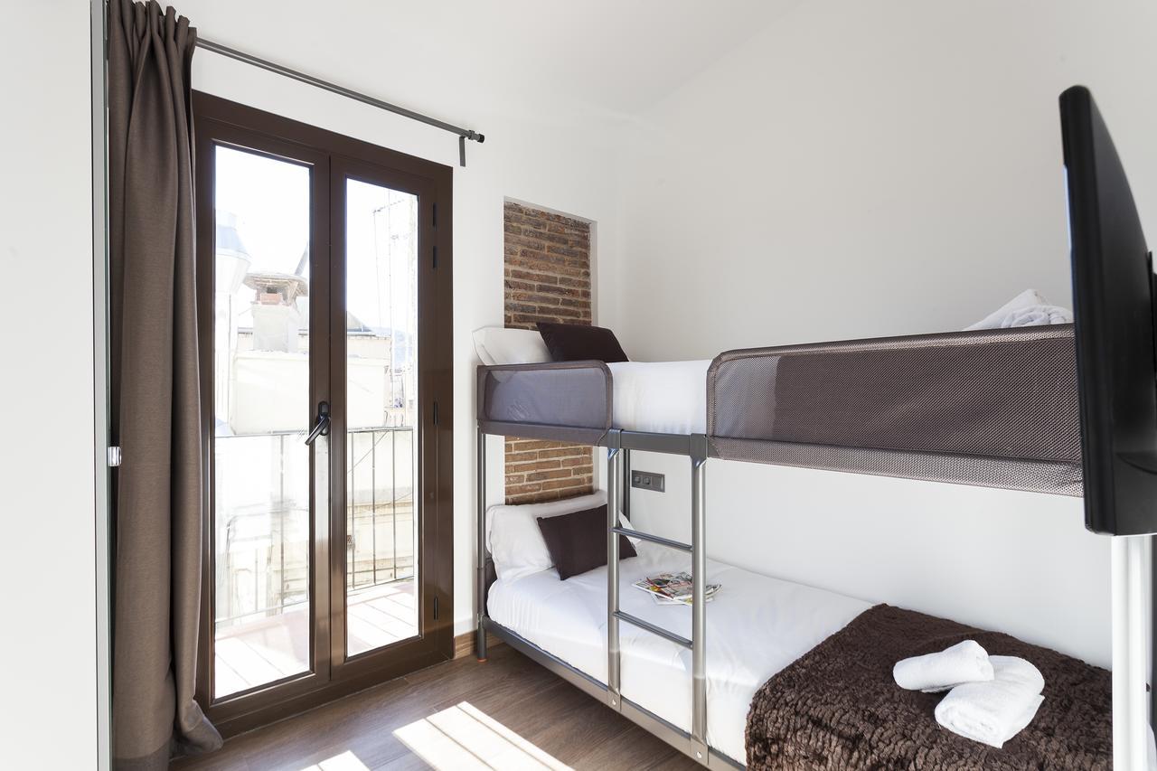 Ab Paral-Lel Spacious Apartments *