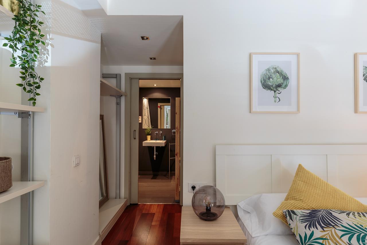 Modern And Trendy Duplex Next To Paseo De Gracia * Barcelona