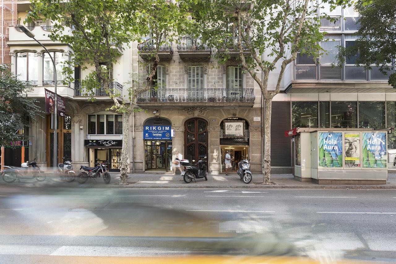 Royal Aribau Nextdoor Apartment Barcelona