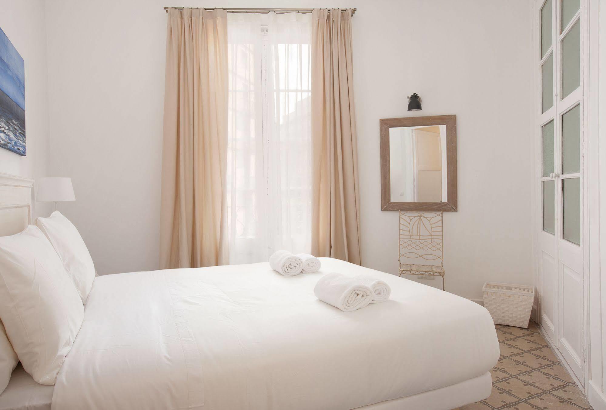 Apartment Nextdoor Miro Barcelona