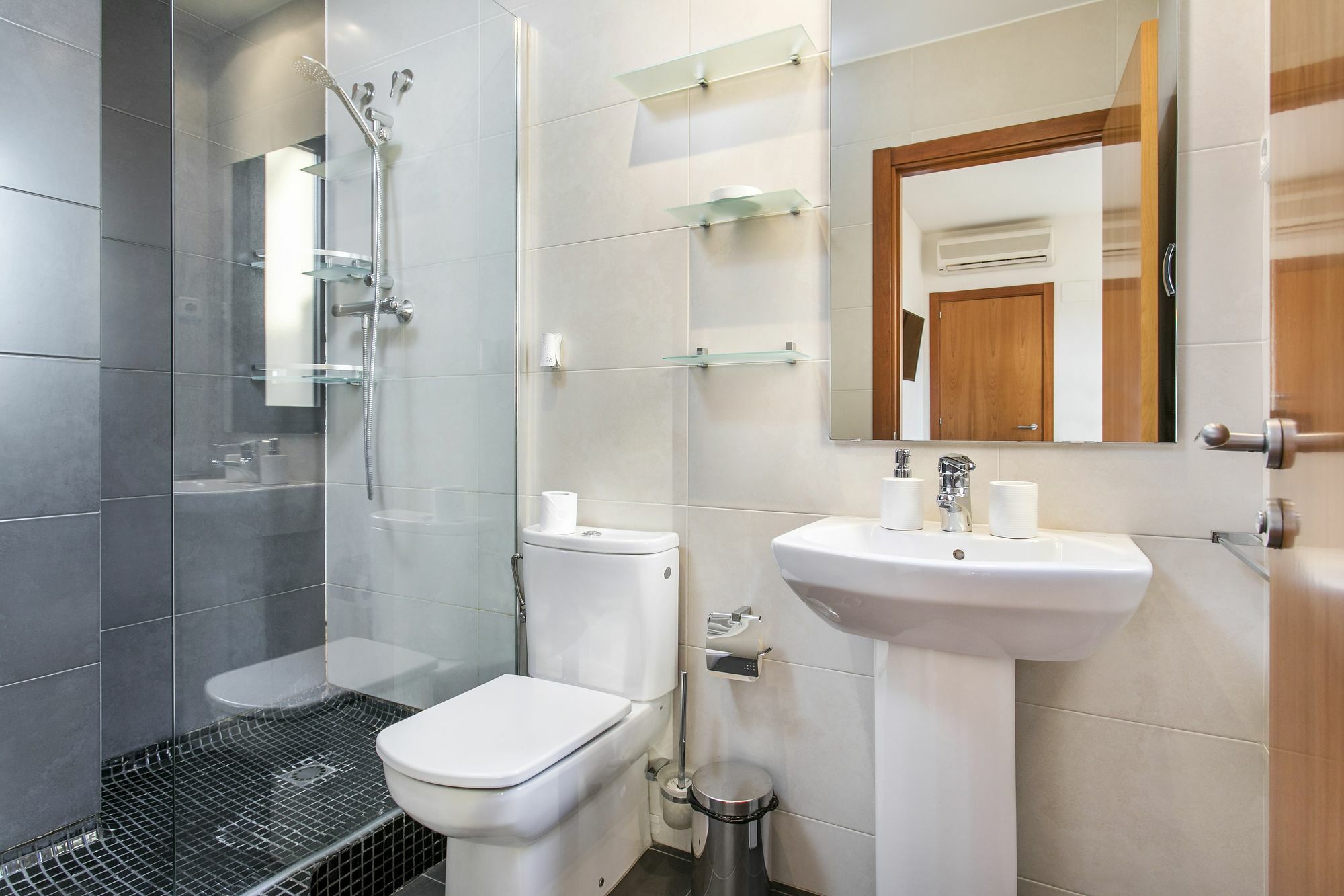 Modern Penthouse Girona Appartement Barcelona
