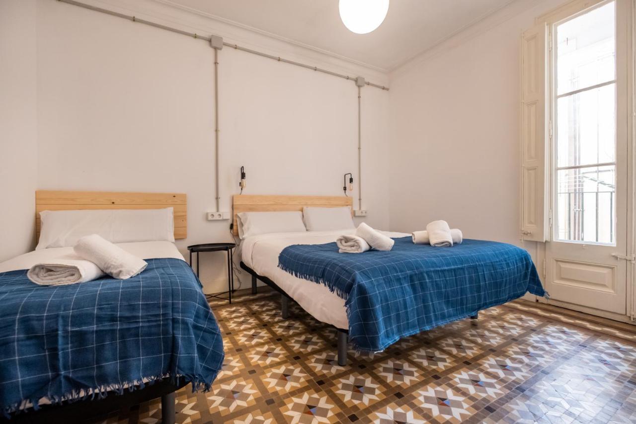 B42 - Modernist For Large Groups In Eixample *