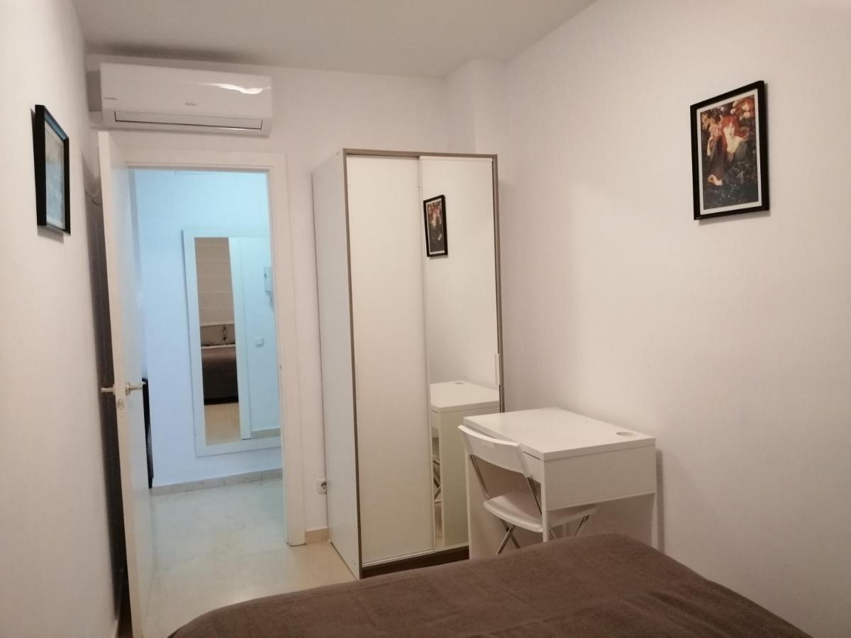 Enric Granados 15 Apartment