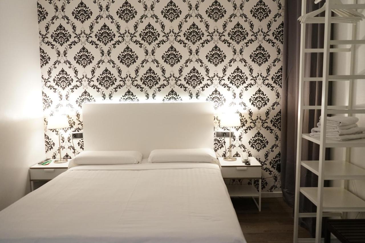 Guest house Q 2*