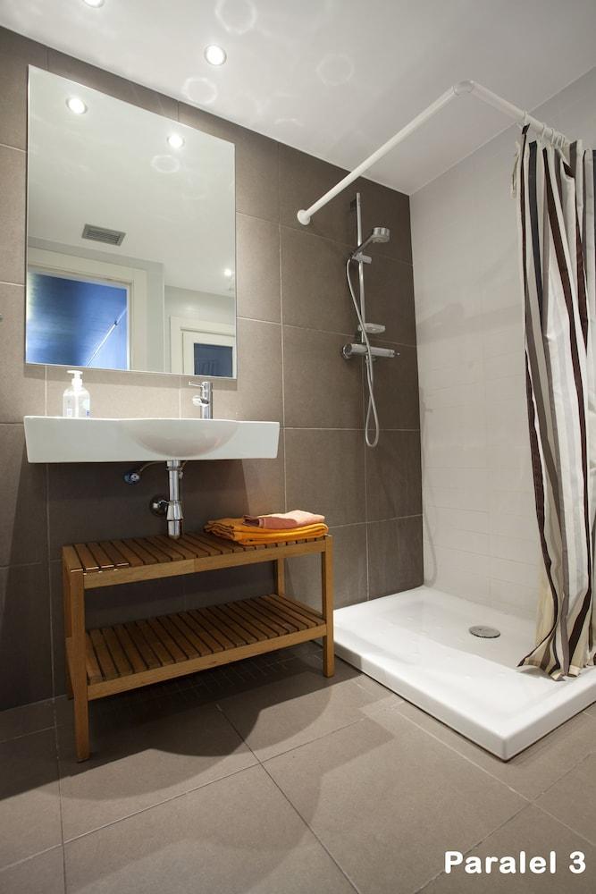 Espai Paralel Apartment *