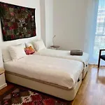 Apartamento Con 2 Dormitorios, Elegante Y Centrico En Rambla Catalunya - Es-341-2
