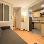 Ferienwohnung Fuer 3 Personen Ca 38 Qm In Barcelona-Gracia, Costa Brava Costa Del Maresme