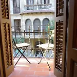Ferienwohnung Fuer 3 Personen Ca 65 Qm In Barcelona-Gracia, Costa Brava Costa Del Maresme