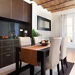 Barcelona Go Hotel & Apartments
