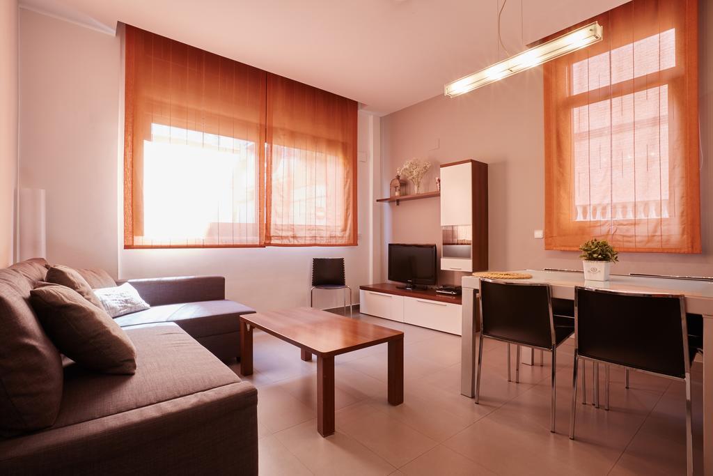 Apartment Exalt 21 *