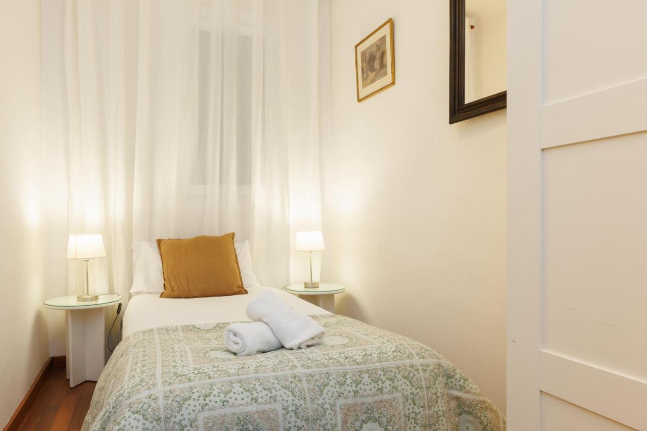 Housalia Gracia 2 Apartment