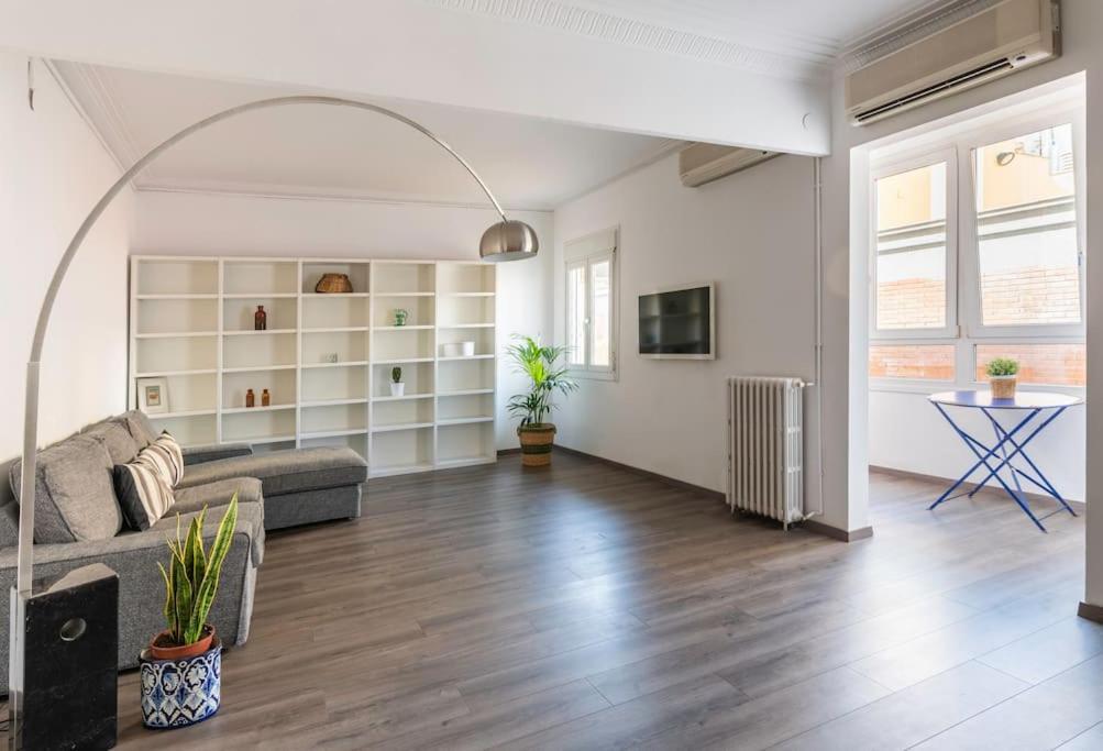 Apartamento Centric And Spacious, Excellent For Families Barcelona