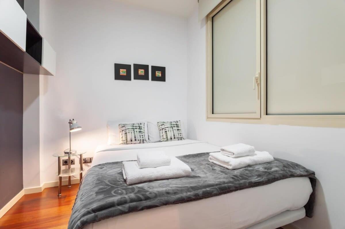 Placa Catalunya 3bedroom Duplex With Balcony Barcelona