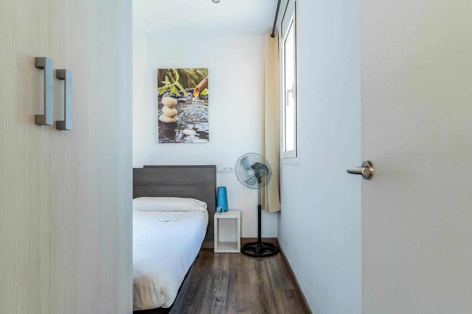 Ab Comte D'urgell - 2514 Apartment