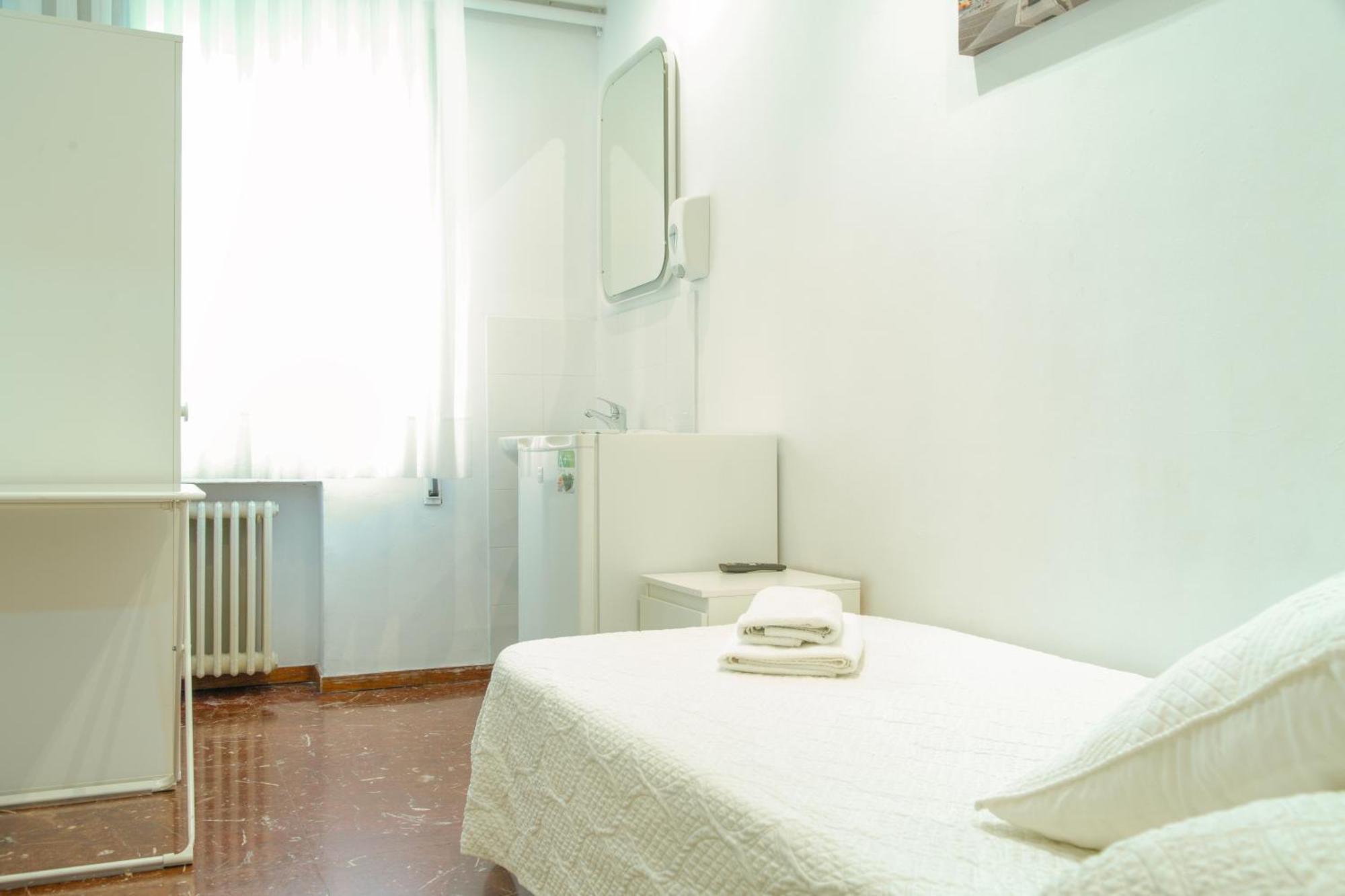 Street Guest house *