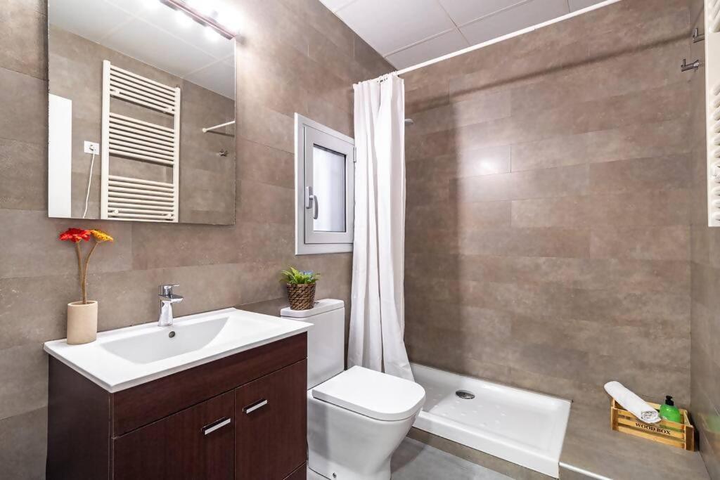 Park Guell Gaudi 2 Bedroom Apartment * Barcelona