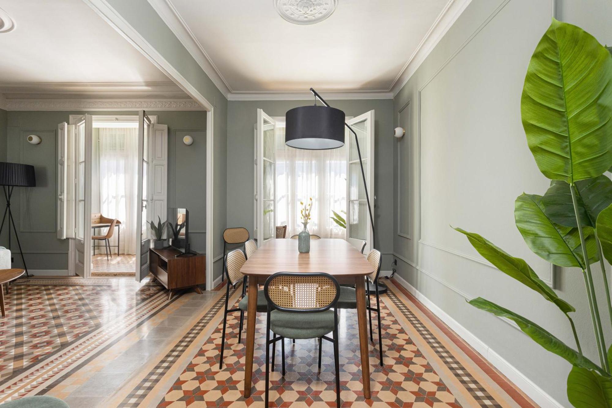Apartment Spacious Stylish 4-bedroom Modernist