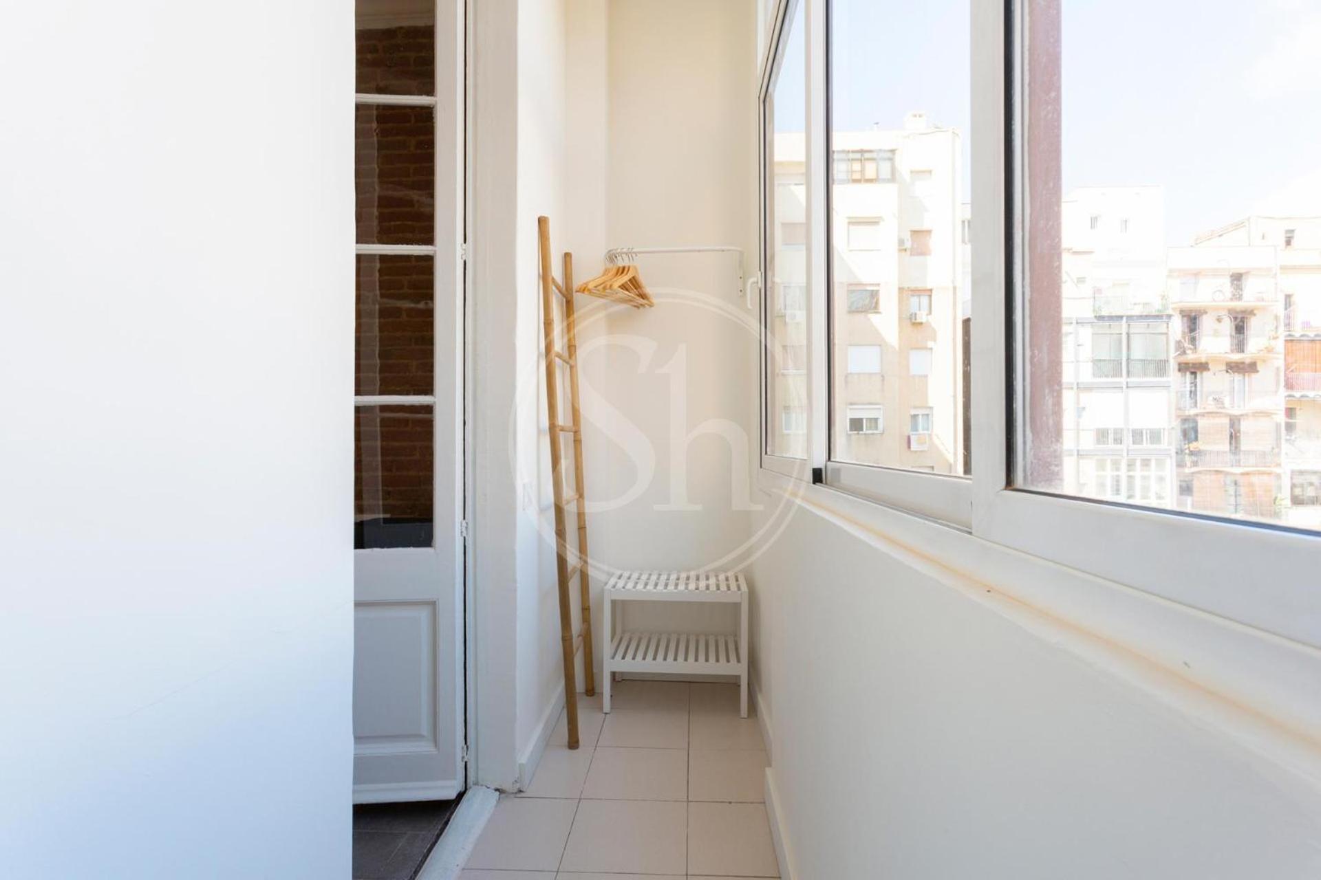 Apartment Hermoso Cerca De Plaza Universitat